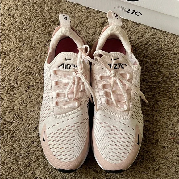 Nike Air Max 270 8.5 - Picture 6 of 10